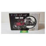 Case 1994 Farm Show Magnum, NIB, Ertl, 1994