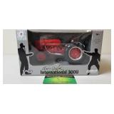 Elvis Presley International 300U, NIB, Ertl, 2010