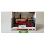 Case IH International 1026, NIB, Ertl, 1996