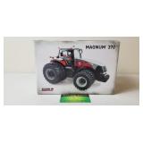 Case IH Farm Show Magnum 370, NIB, Ertl, 2012