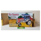 Massey-Ferguson Spirit of America 1155, Ertl, 2000