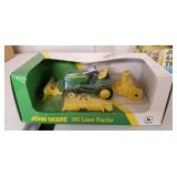 John Deere 345 Lawn Tractor, NIB, Ertl, 1996