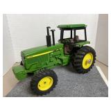 John Deere 4955 With Cab