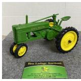 John Deere Model H Tractor, No Steering Wheel