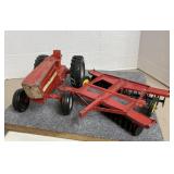 Tractor & Disc, Parts Missing