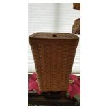 Longaberger Basket, 1983