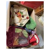 Hot Pads & Kitchen Linens
