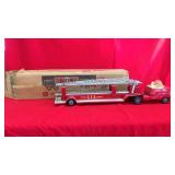 Structo No. 901 hydraulic Hook and Ladder truck