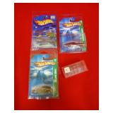 1 Mini Dinky & 3 Hot Wheels
