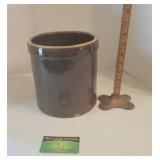Brown Crock
