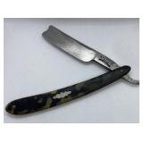 Bunting Straight Razor