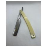 The Torrey Razor Straight Razor