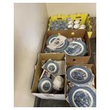 Vintage Currier & Ives Dishes