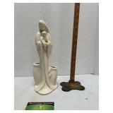 Haeger Madonna Planter