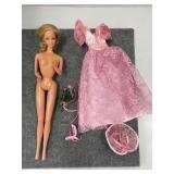 Moving Action Barbie 1966