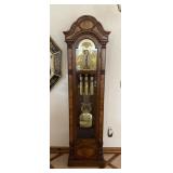 Beautiful Colonial Molyneux Grandfather Clock