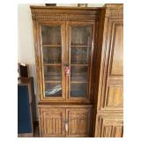Beautiful Ethan Allen Hutch