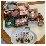 Assorted Kitchen Items