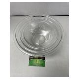 Pyrex Three Mixing Bowl Set