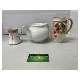 Tea Pot & Decorative Creamers