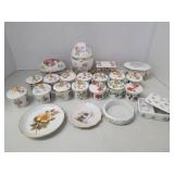 (22) Assorted Ceramic Jewelry Holders