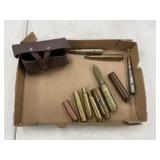 Assorted Large Shells & Pouch