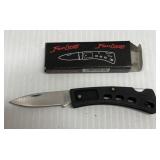 3 Frost Cutlery Pocket Knives