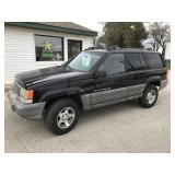 1997 Jeep Grand Cherokee Laredo SUV