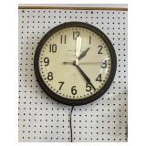 Older General Electric wall Clock - 14"-