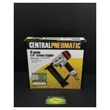 Central Pneumatic 18 Gauge 1/4" Crown Stapler