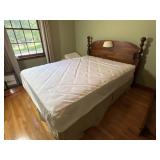 Full Size Bed with head board