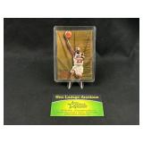 1995-96 Skybox Premium Larger Than Life L1