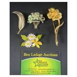 4 Floral Brooches / Pendants