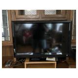 Vizio E24-C1 24' HDTV with Remote
