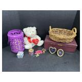 Small Picture Frames and More Decor