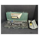 Combination Socket Wrench Set an Screwdriver Set