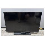 Vizio E390-A1 39' Flat Screen TV w/ Remote