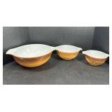 Pyrex Old Orchard/ ombré brown Bowls