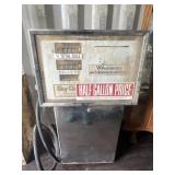 Vintage Possible Bennett Model 3913 Gas Pump