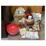 Decor, kitchen and more