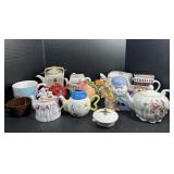 Decorative tea kettles