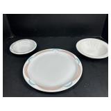 Shenago Plate Set