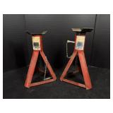 2 Jack Stands