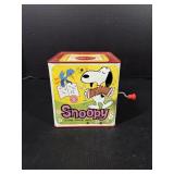 Vintage Mattel Snoopy Jack In The Box