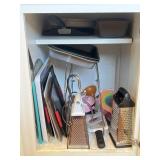 Baking pans and more; 9" x 13" contents only