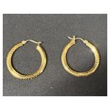 SLC 18K Gold Hoop Earrings