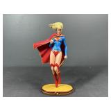Diamond Select Gallery Supergirl Statue