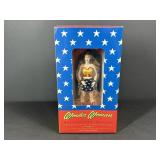 Golden Age Wonder Woman Masterpiece Figure