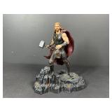 Marvel Avengers Thor Collectible Statue Batgirl