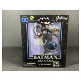 Batman Returns Catwoman Gallery Statue